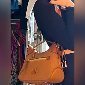 Dooney and Bourke pebble grain small hobo NWT CARAMEL